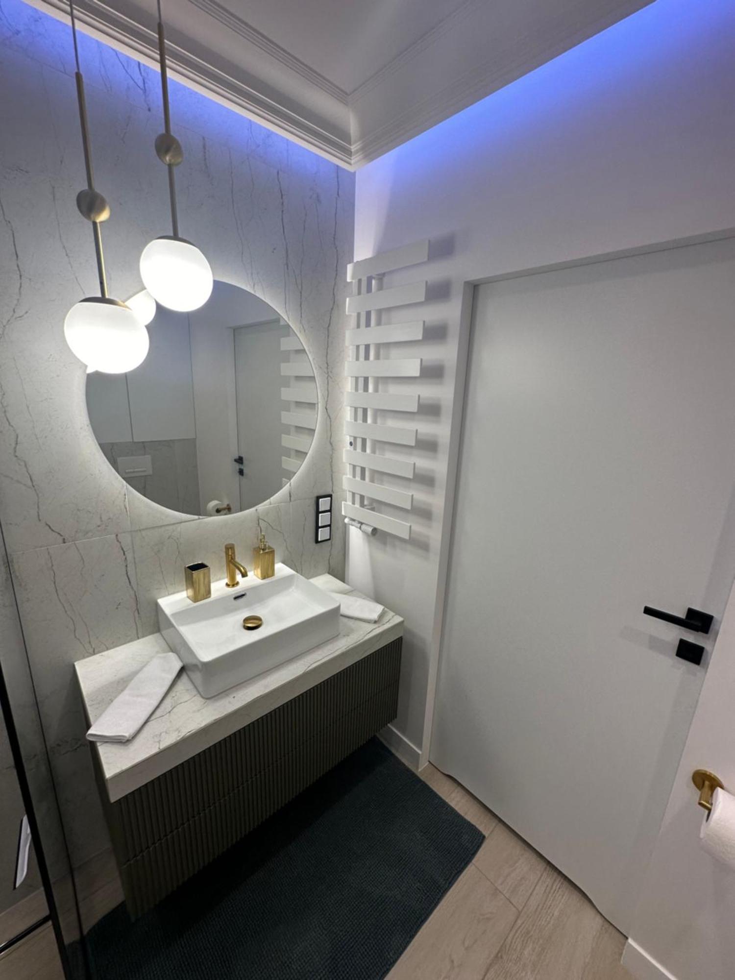 Wrazen Apartment *